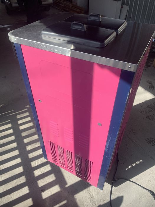 Фризер есть доставка.