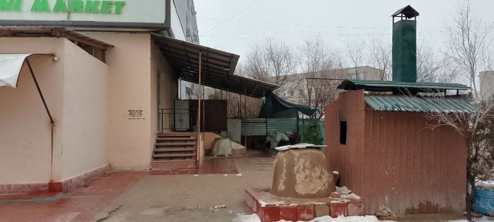 Зарафшонда 12 45 олдидаги Журабобо  кафеси сотилади ёки арендага берил