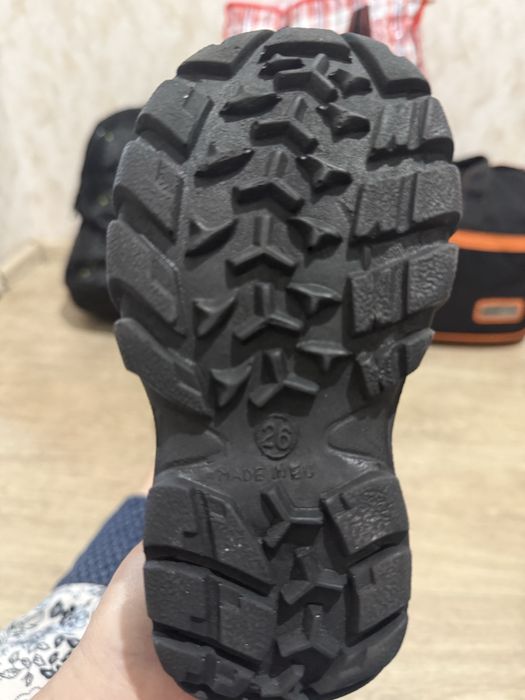 Продам сапожка размером 25,26