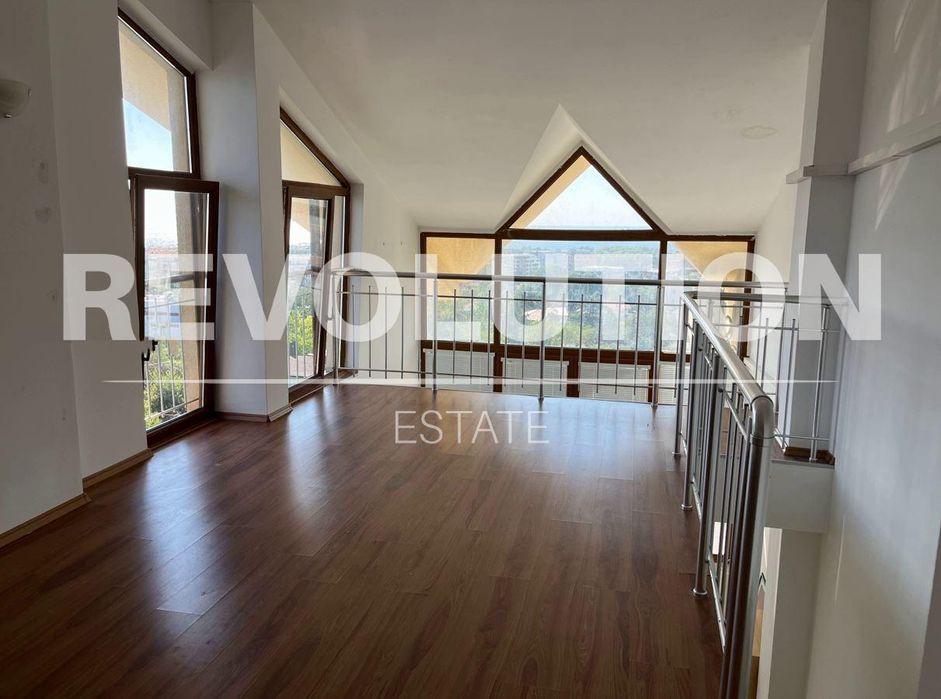 Къща в района на  м-т Траката!