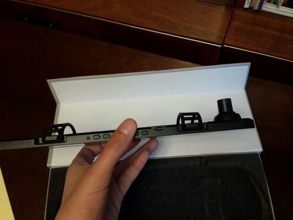 Зеркало-видеорегистратор