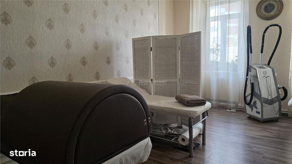 Casa boiereasca,teren1302 mp,pretabila - clinica, restaurant- Ultracen