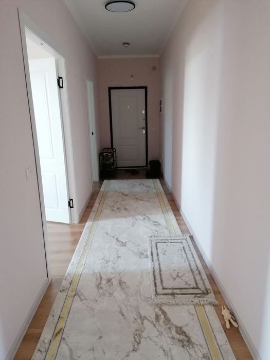 Сдаётся 3 ком кв. в мкр Туран