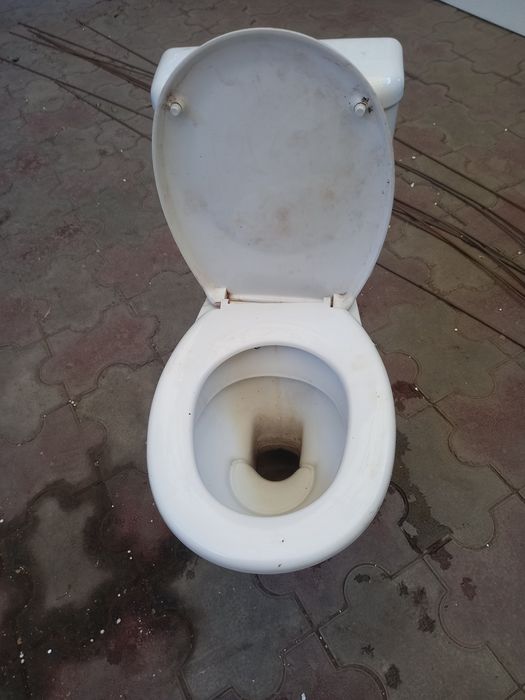 Унитаз И  дверь 80ка