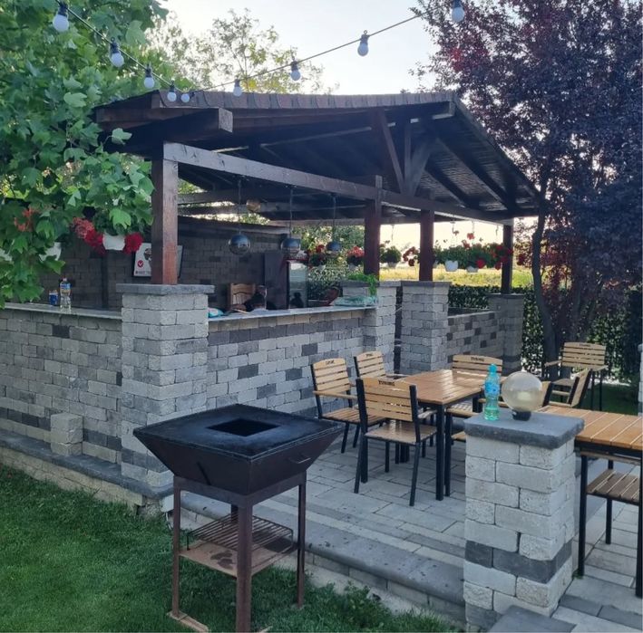 Vila petreceri pe lac Snagov cu piscina si barca