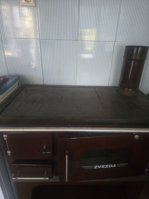 Печка на дърва Звезда ГФЕ