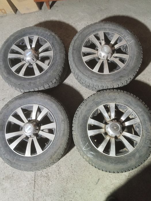 Диски шинами титановые