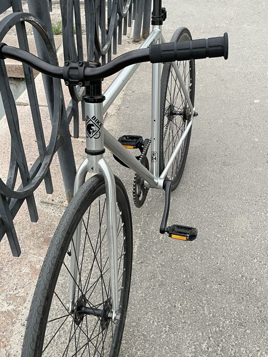 Fixed gear bearbike