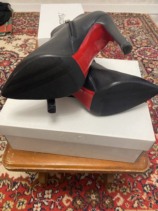 Продам женские туфли