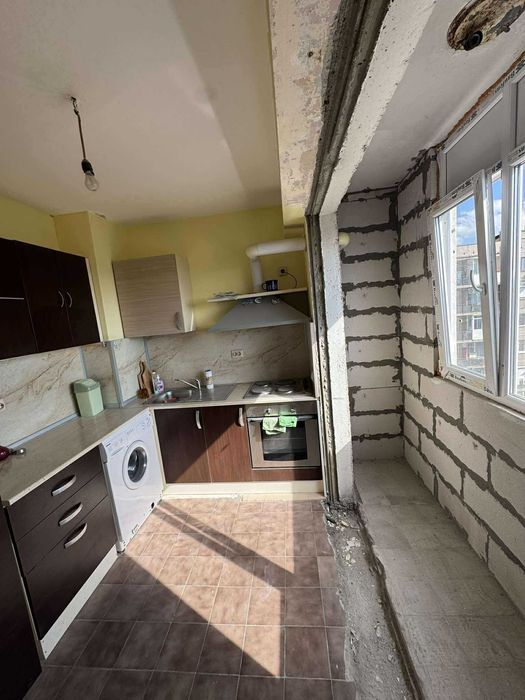 Продава се Двустаен апартамент в Казанлък - 64 кв.м за 821 €/кв.м - Снимка #1