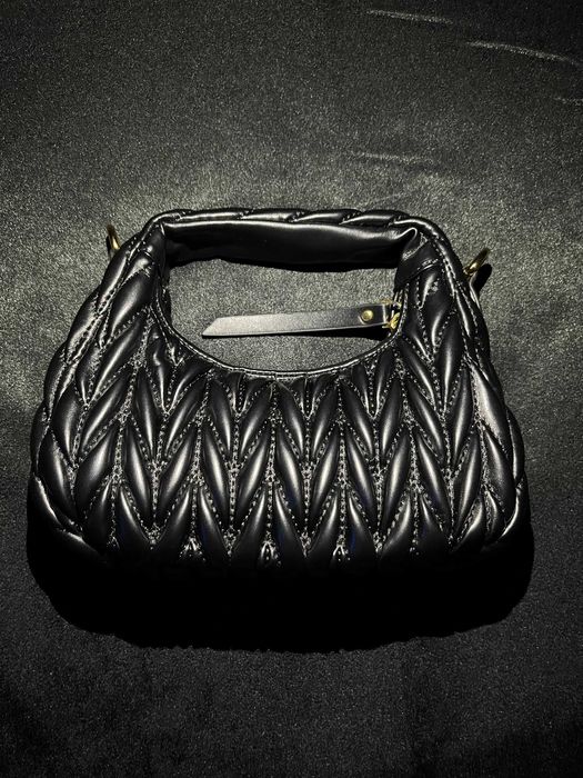 Geantă hobo Miu Miu Wander