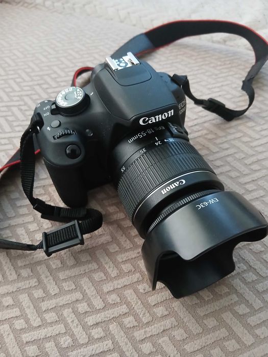 Canon eos 1200D efs 18-55mm