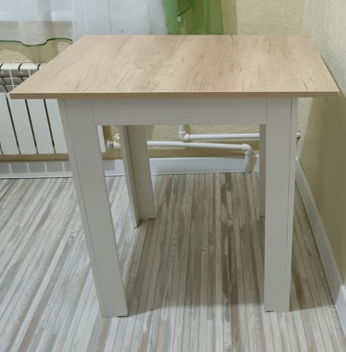 Кухонный стол на заказ