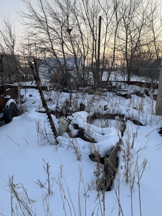 Продам трактора ведущие и неведущие