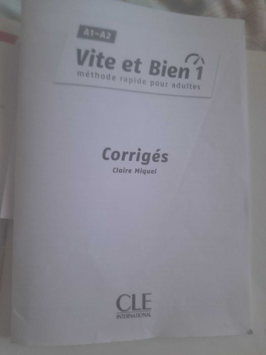 Учебник по французскому