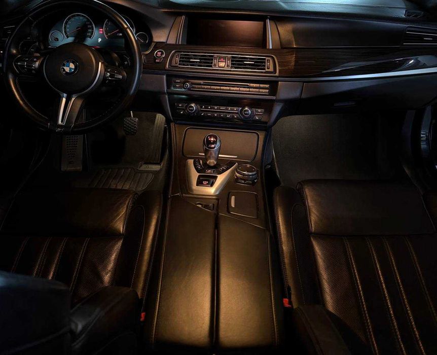 Продам BMW M5 F10