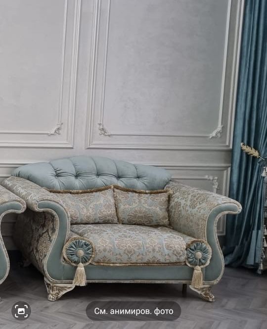 Диван в зал