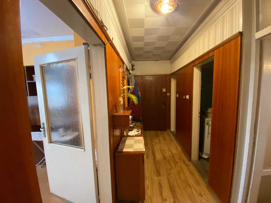 Продава се Тристаен апартамент в Пловдив, Кършияка - 86 кв.м за 745 €/кв.м - Снимка #12