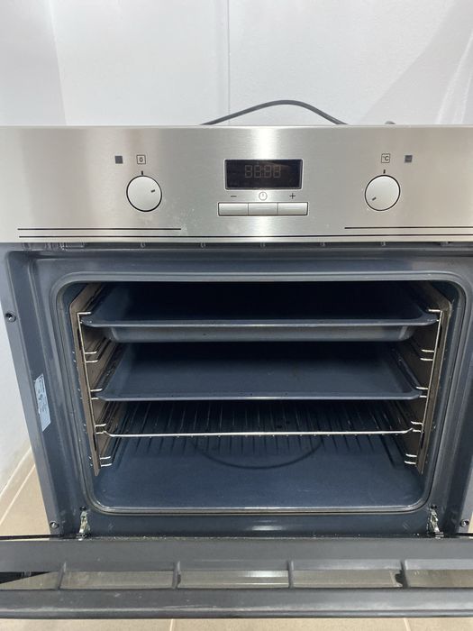 Cuptor electric Electrolux incoroporabil