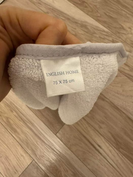 Set 2 prosoape cu capison bebelusi (Zara si English Home)