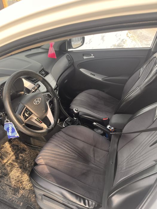 Хюндай Солярис 2014 года