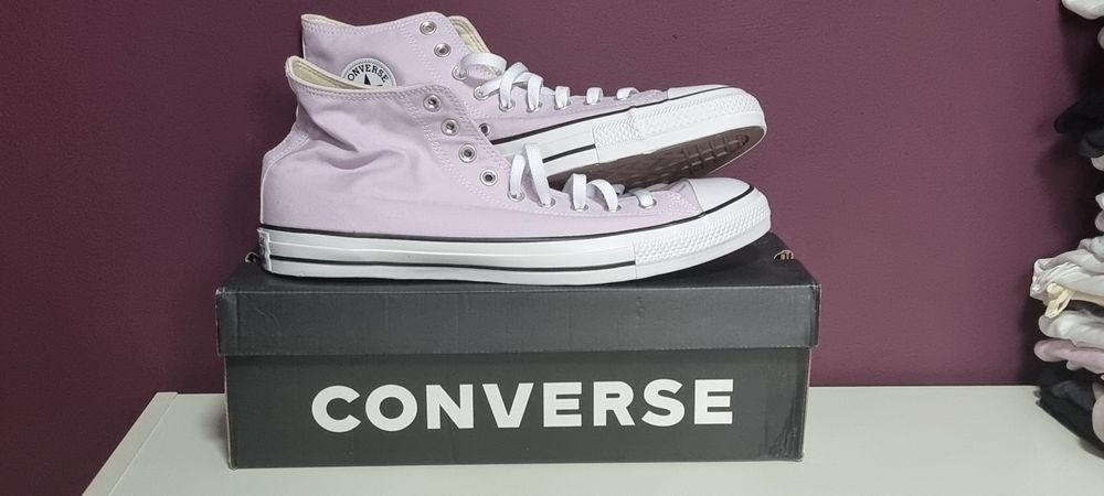 Incaltaminte Converse barbati noi cutie
