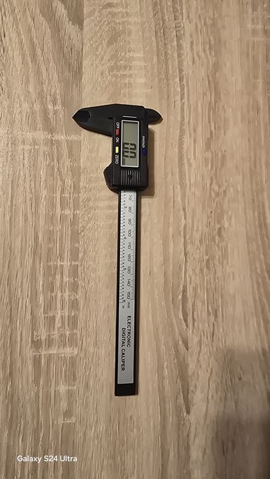 Чисто нов шублер