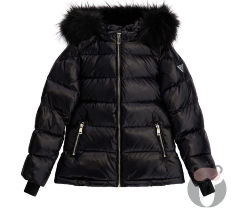 Детско зимно яке на Guess