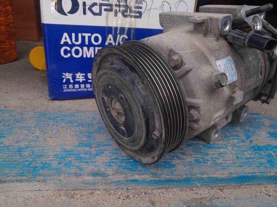 Продам компрессор на хундай требует ремонт