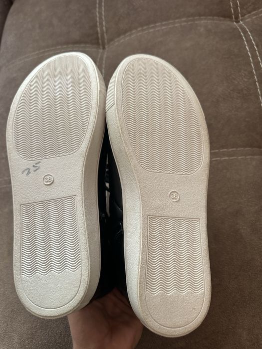 Adidasi head over heals Dune London  noi 38 moderni