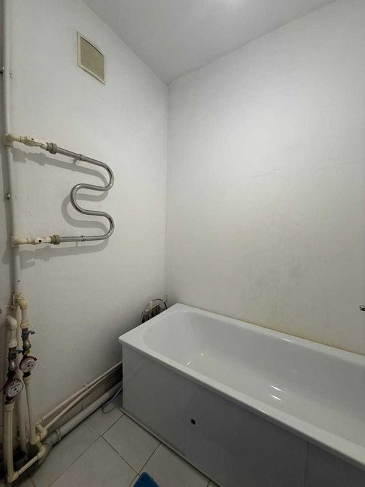 2 комнатная на КСК 66 м2