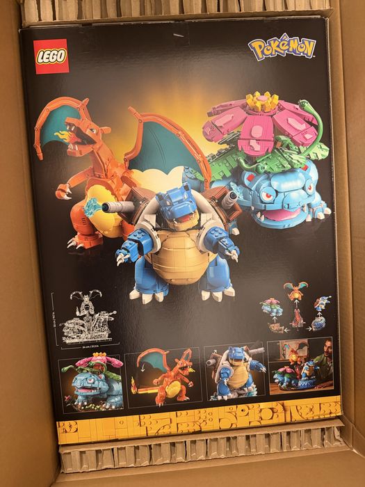 Lego 72153 Venusaur, Charizard și Blastoise