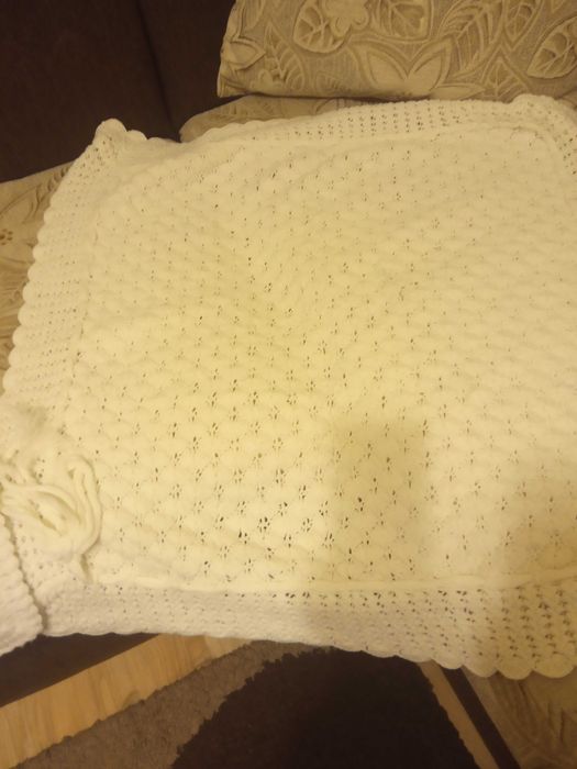 Ръчно плетени бебешки пелени