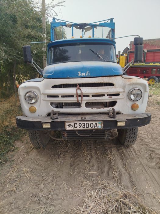 Zil kalxida 2 pritsep bilan