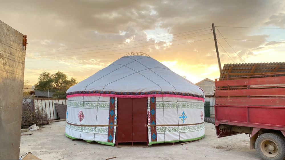 Ютра қазақ уй юрта
