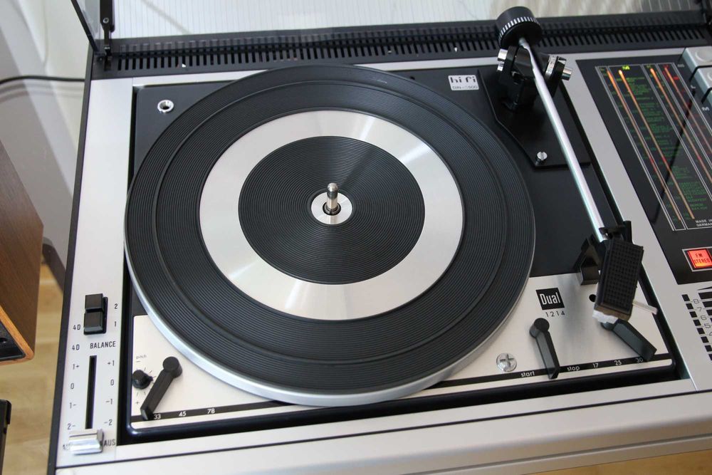 Grundig Studio 1600 pick-up Dual 1214 cu doza noua AT3600L complet revizuit si boxe Grundig compact box 250A