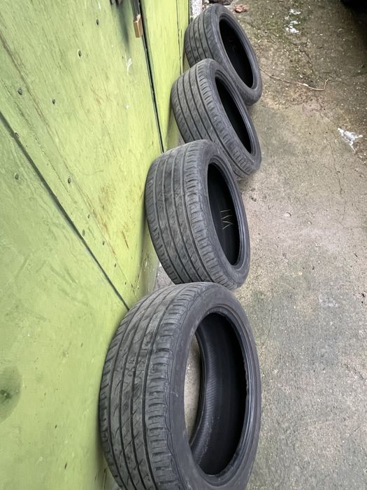 Летни гуми 245/45/18