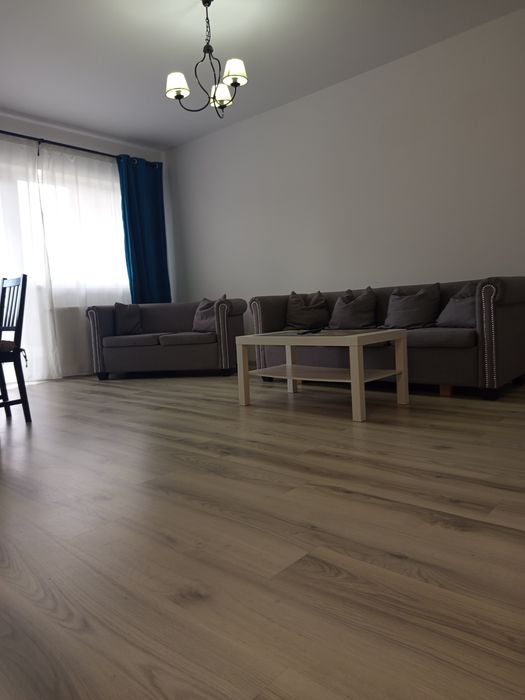 Închiriez apartament 2 camere