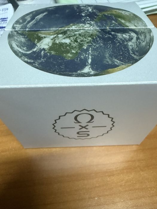 Omega x swatch mision to Earthphase