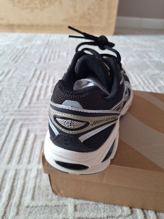 Кроссовки asics gt-2160