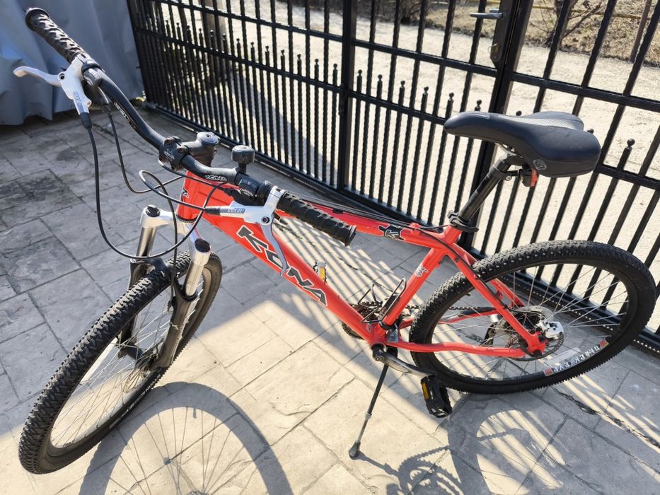 De vânzare bicicleta