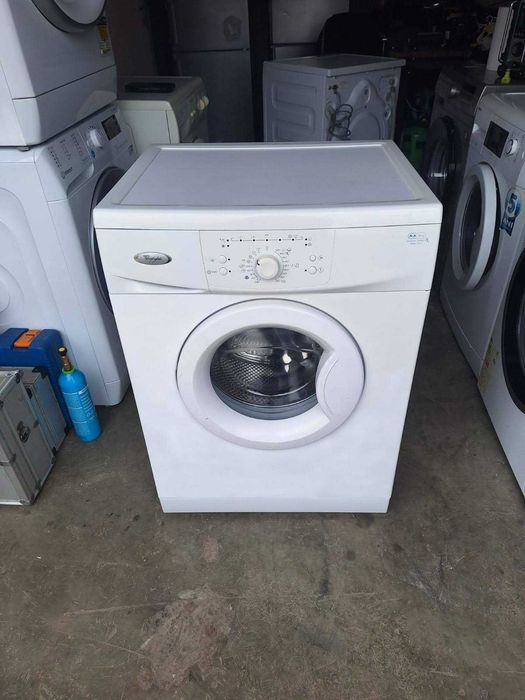 Masina de spalat rufe Whirlpool / A+A / 5 Kg