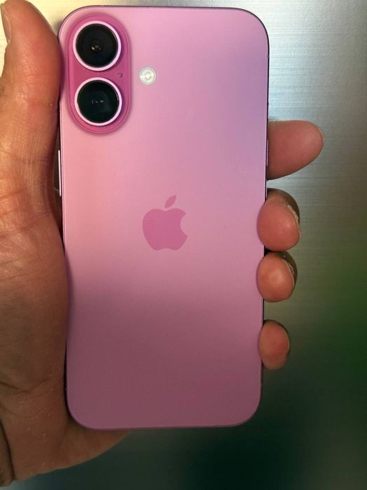 IPhone 16 продам свою