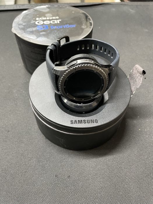 Часы Samsung gear S3 Frontier