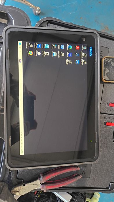 Pachet testere auto Texa Axion Voice + Autel Maxicom