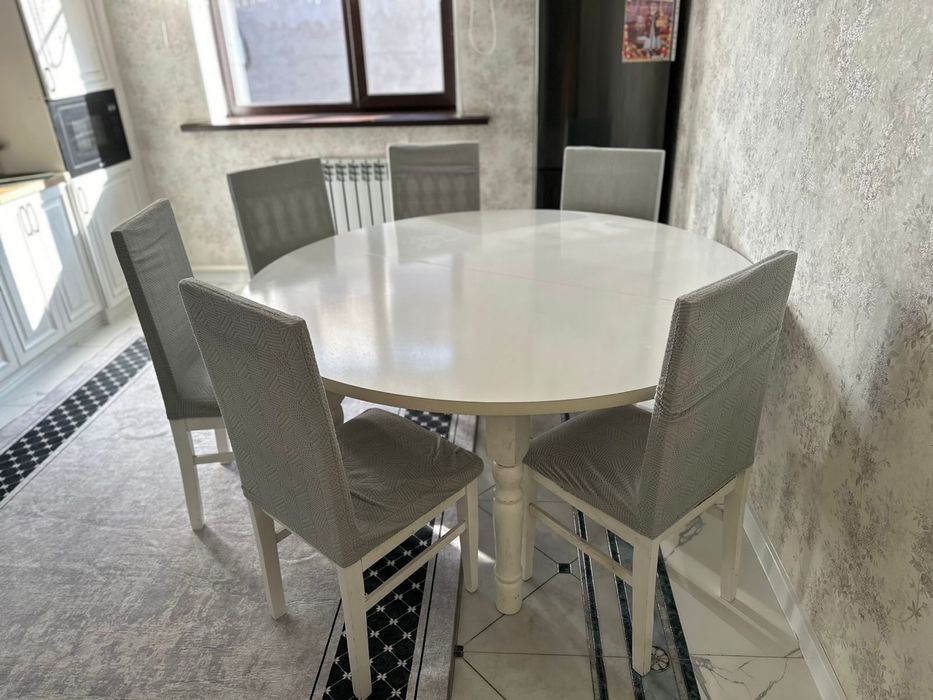 Продам стол со стульями