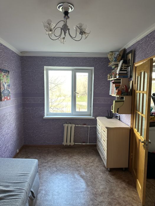 Продам квартиру , 2 этаж , панельный дом