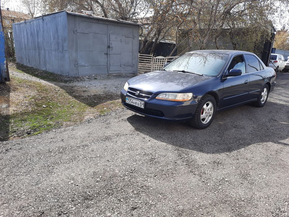 Продам!Хонду Аккорд!