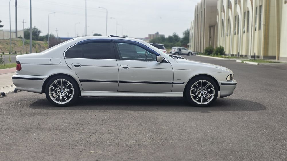 BMW E39 1999 M52B28TU