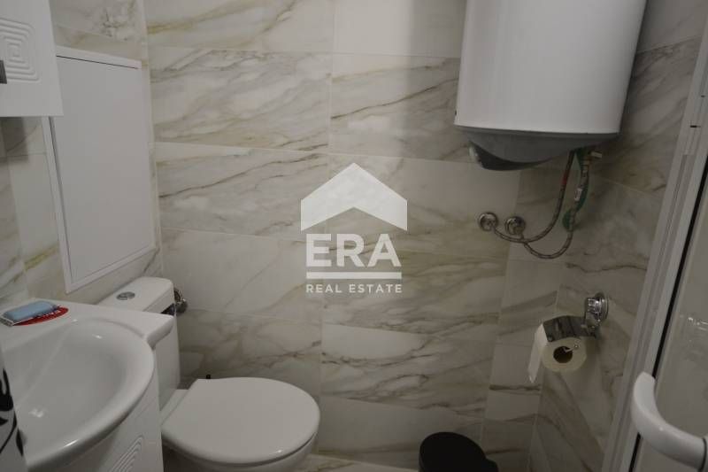 Дава се под наем Тристаен апартамент в Хасково, Куба - 75 кв.м за 331.5 € - Снимка #6